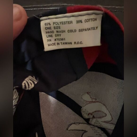 Vintage 1996 Walt Disney World Mickey Mouse Colorblock Snapback Hat - Picture 6 of 7